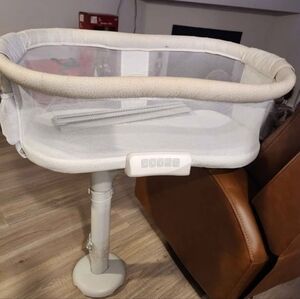 Halo Baby Bassinet